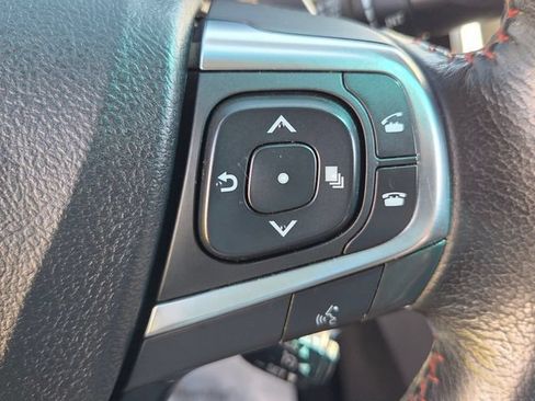 Used 2016 Toyota Camry SE FWD image 22