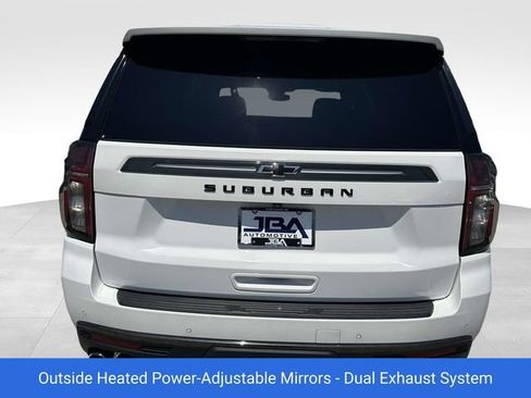 Certified 2022 Chevrolet Suburban Z71 w/ Off-Road Capability Package AWD/4WD image 28