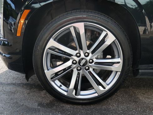 Used 2025 Cadillac Escalade Sport w/ Touring Package AWD/4WD image 87