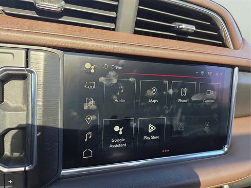 Used 2022 GMC Yukon Denali w/ Max Trailering Package image 13