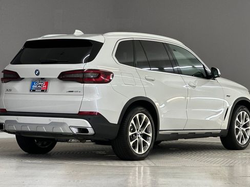 Used 2023 BMW X5 xDrive45e w/ Executive Package AWD/4WD image 8