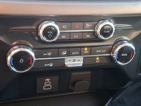 Used 2025 Ford F150 XLT w/ Equipment Group 301A Standard RWD image 15