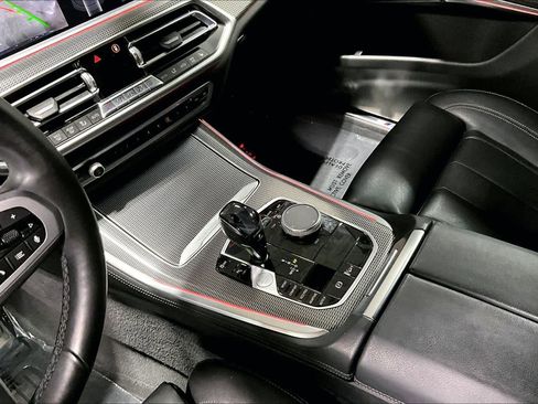 Used 2021 BMW X5 xDrive40i w/ M Sport Package AWD/4WD image 17