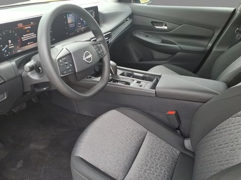 Certified 2026 Nissan Sentra SV w/ Floor Mat Package FWD image 40