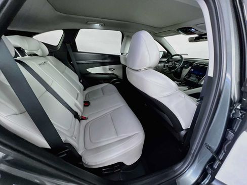 Certified 2023 Hyundai Tucson Limited AWD/4WD image 28