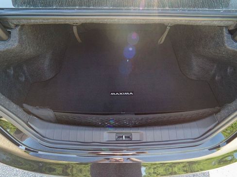 Used 2018 Nissan Maxima Platinum FWD image 10