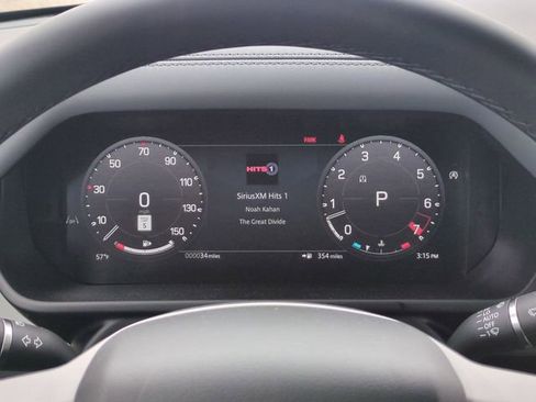 New 2026 Land Rover Defender 110 X-Dynamic SE AWD/4WD image 8
