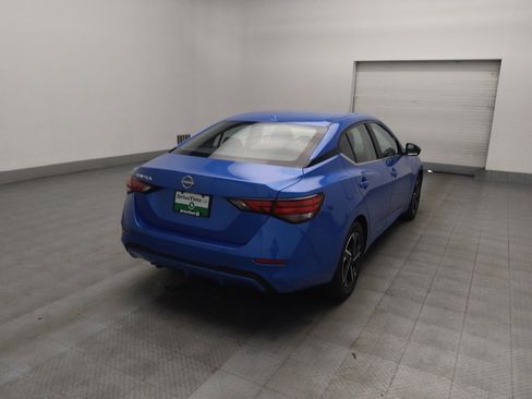 Used 2025 Nissan Sentra SV image 9