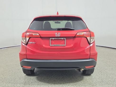 Used 2017 Honda HR-V LX image 6