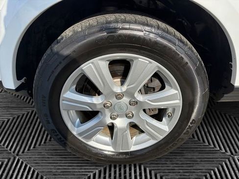 Used 2016 Land Rover LR4 HSE image 14