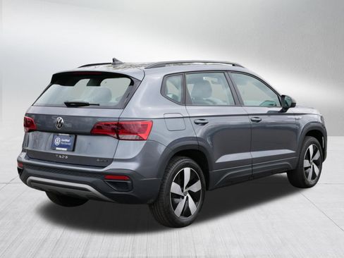 Certified 2024 Volkswagen Taos S AWD/4WD image 7