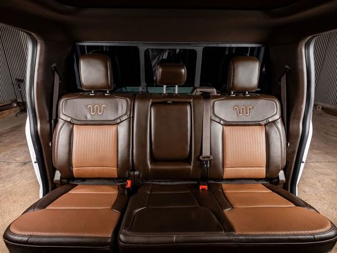 Used 2024 Ford F250 King Ranch w/ Chrome Package image 34