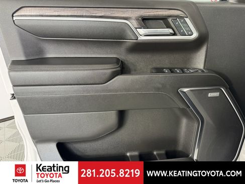 Used 2024 Chevrolet Silverado 1500 LTZ w/ LTZ Premium Texas Edition image 10