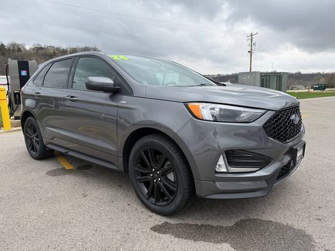 Used 2024 Ford Edge ST-Line AWD/4WD image 3