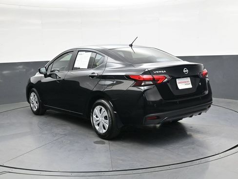 Used 2025 Nissan Versa S w/ Trunk Package image 5