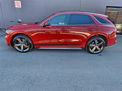 Used 2025 Genesis GV70 3.5T Sport w/ Sport Advanced Package image 30