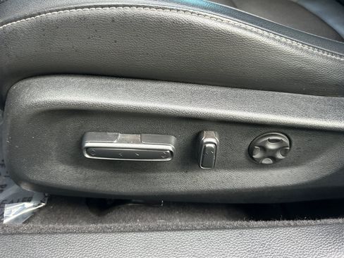 Used 2018 Honda Accord Sport image 14