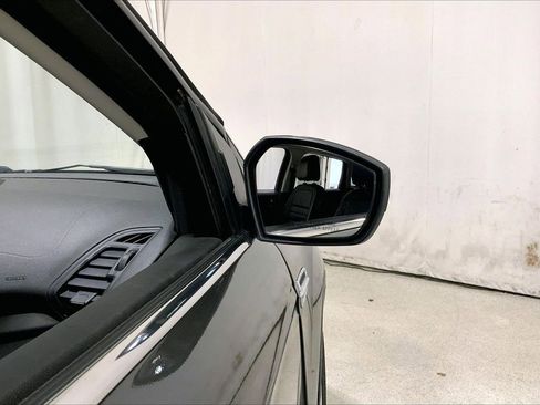 Used 2017 Ford Escape SE w/ SE Leather Comfort Package FWD image 11