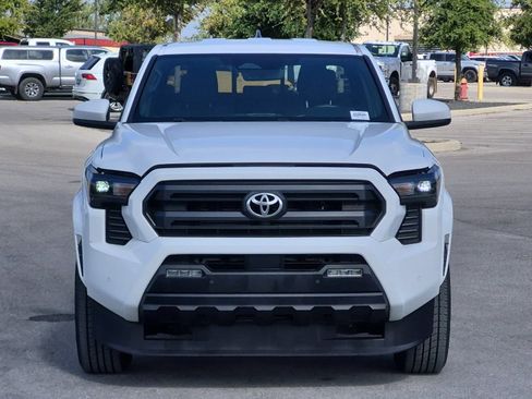 Used 2024 Toyota Tacoma SR5 RWD image 8