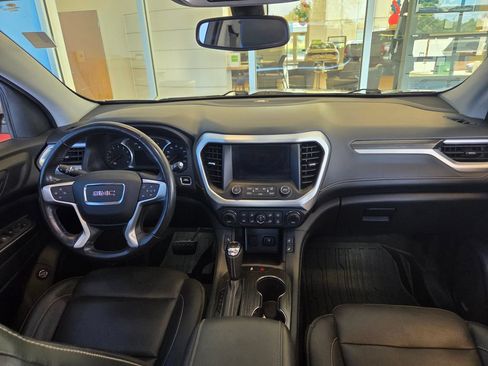 Used 2019 GMC Acadia SLT w/ LPO, Floor Liner Package FWD image 34
