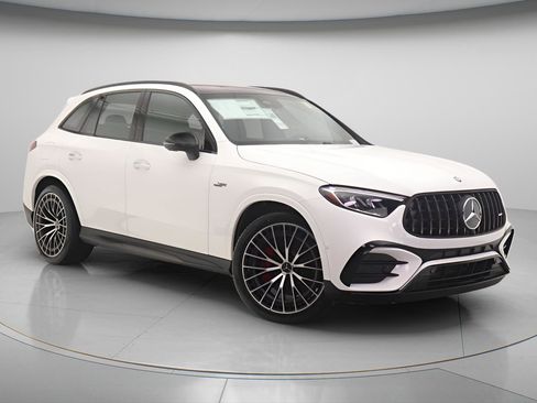 New 2026 Mercedes-Benz GLC 43 AMG 4MATIC image 1