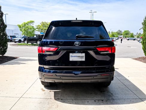 Used 2024 Toyota Sequoia SR5 w/ SR5 Premium Package image 9