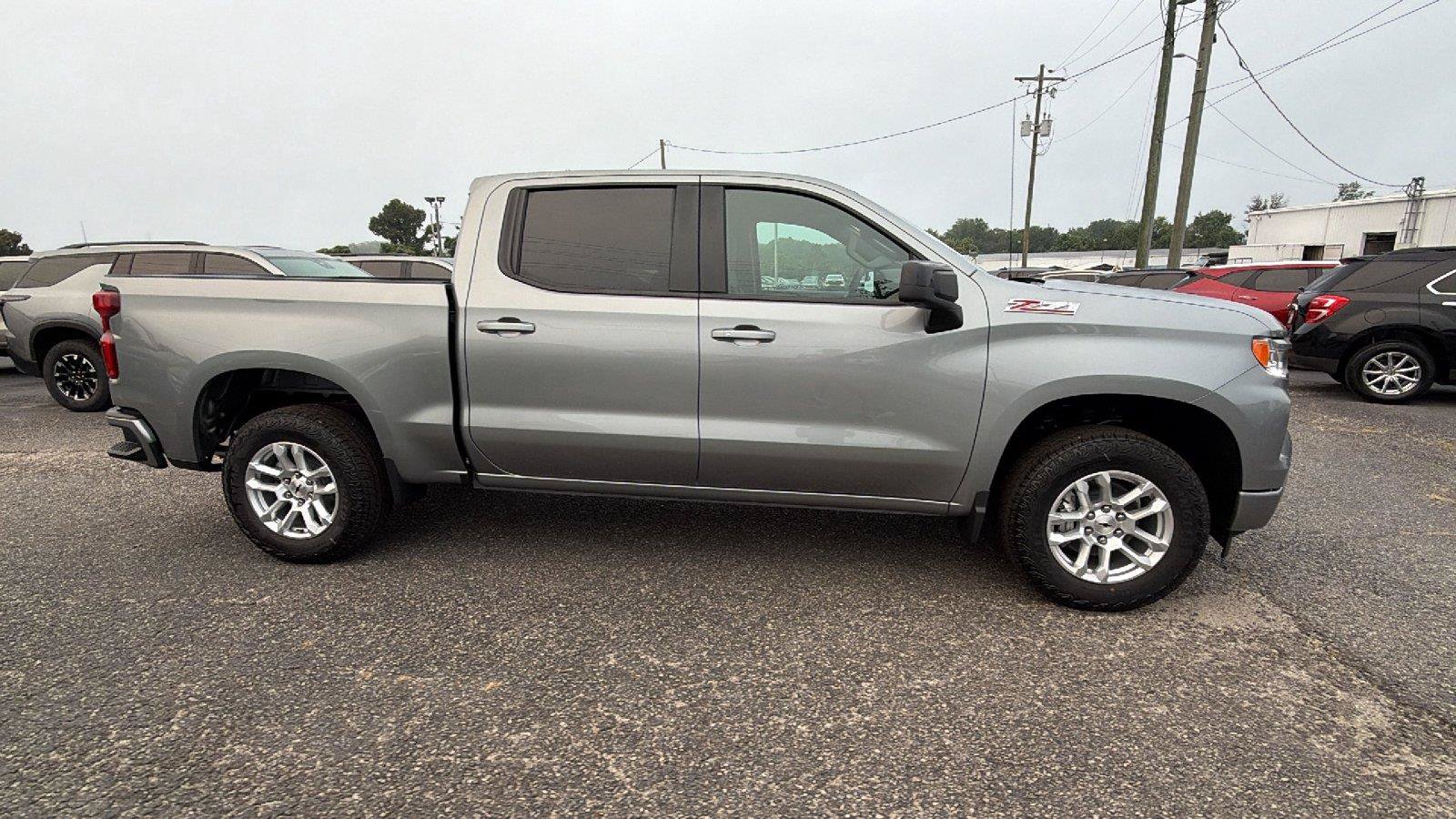 New 2026 Chevrolet Silverado 1500 RST w/ Convenience Package II AWD/4WD image 7