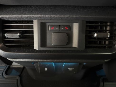 Used 2024 Ford F150 Raptor image 21