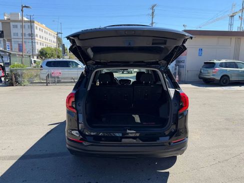 Used 2019 GMC Terrain SLE w/ Black Edition image 25
