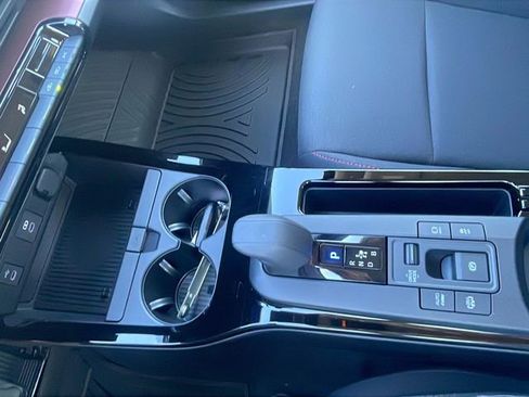 New 2026 Toyota Prius Plug-In Hybrid image 28