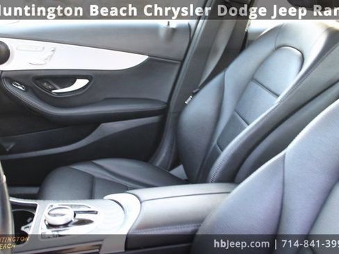 Used 2021 Mercedes-Benz C 300 Sedan image 31