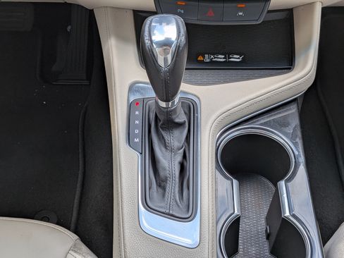 Certified 2022 Cadillac CT4 Luxury w/ Sun And Sound Package RWD image 18