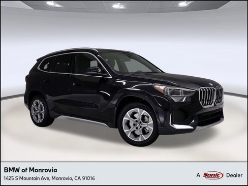 Used 2025 BMW X1 xDrive28i image 1