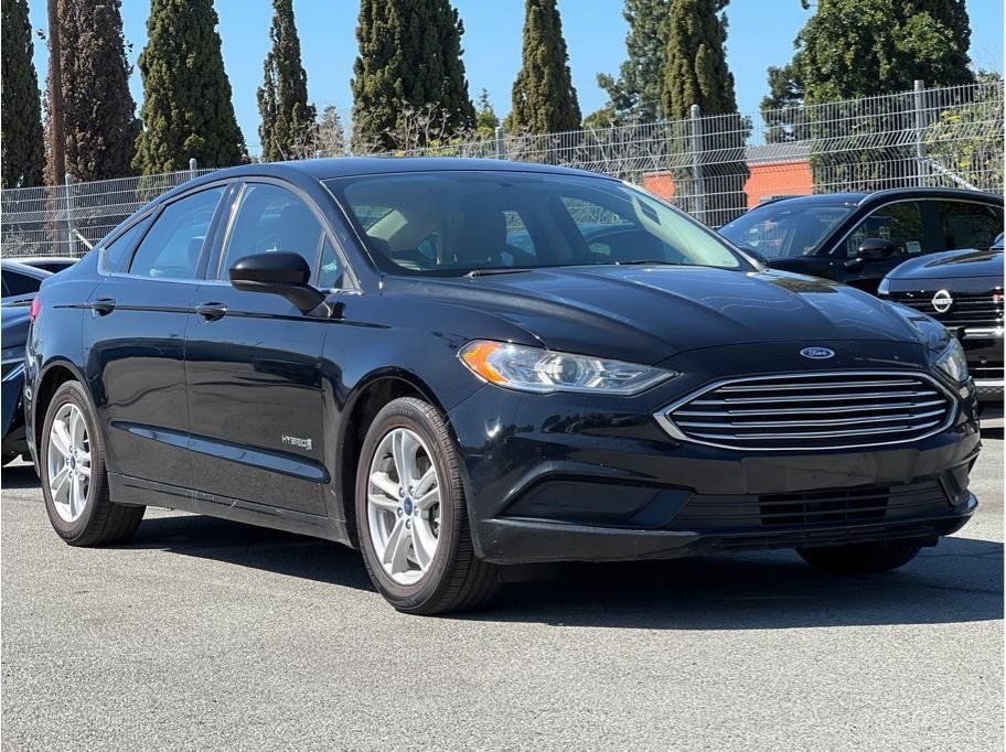 Used 2018 Ford Fusion S FWD image 3