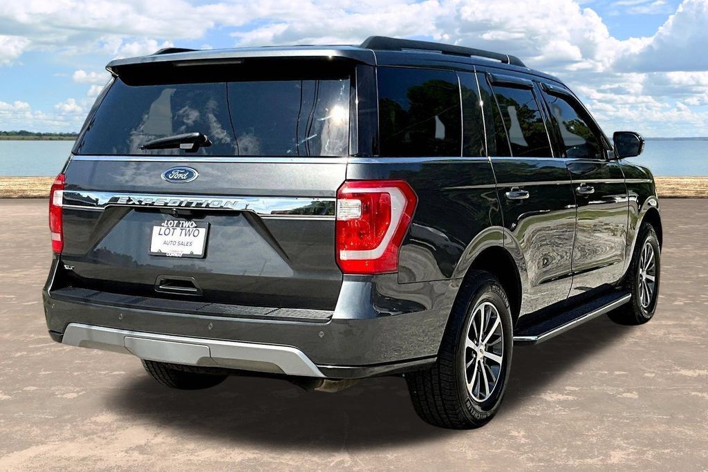 Certified 2019 Ford Expedition XLT w/ Equipment Group 202A AWD/4WD image 8