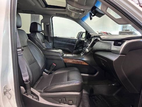 Used 2015 Chevrolet Suburban LTZ AWD/4WD image 16