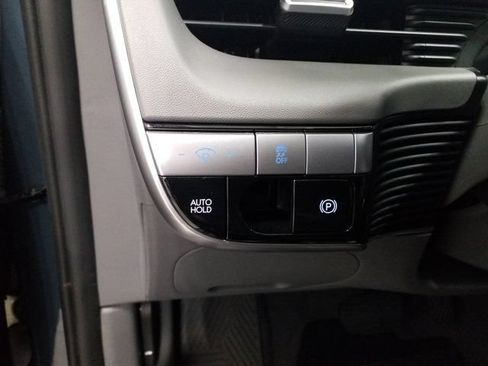 Used 2024 Hyundai Ioniq 5 SE RWD image 10