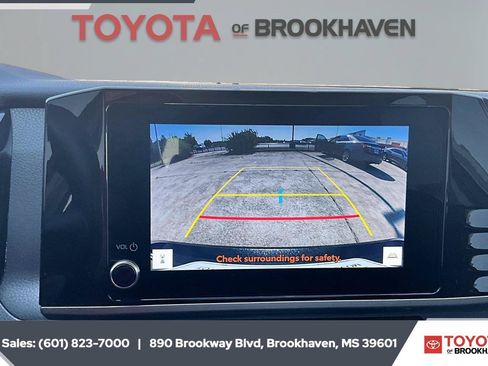 Used 2026 Toyota Camry LE FWD image 15
