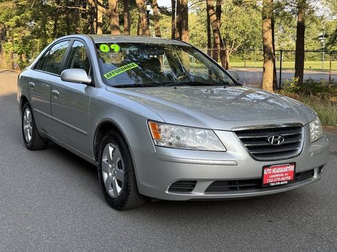 Used 2009 Hyundai Sonata GLS FWD image 3