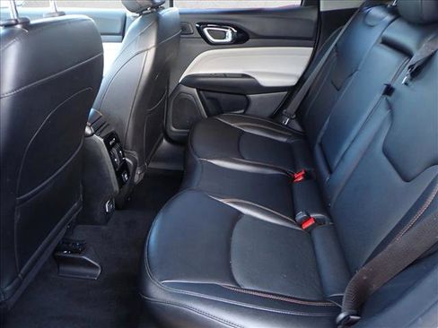 Used 2022 Jeep Compass Limited w/ Sun and Sound Group image 9