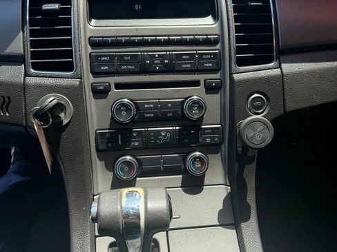 Used 2012 Ford Taurus SEL FWD image 8
