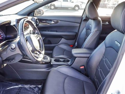 Used 2022 Kia Forte GT-Line image 21