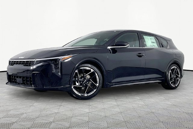 New 2027 Kia K4 GT-Line Turbo FWD image 1
