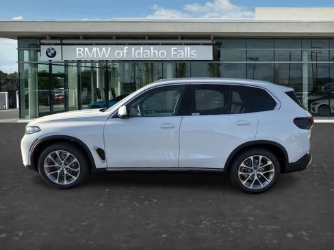 New 2026 BMW X5 xDrive40i AWD/4WD image 5