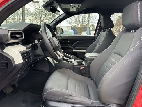 Used 2024 Toyota Tacoma TRD Off-Road image 19