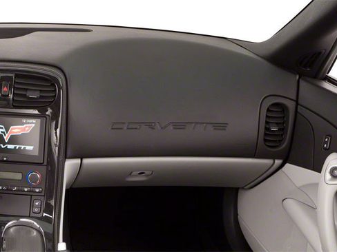 Used 2010 Chevrolet Corvette Grand Sport w/ Preferred Equipment Group RWD image 20