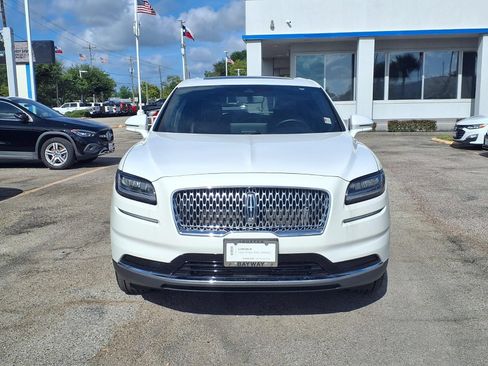 Used 2023 Lincoln Nautilus Reserve FWD image 19