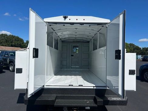 New 2025 Chevrolet Express 3500 w/ Power Convenience Package image 6