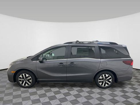 New 2026 Honda Odyssey EX-L image 2