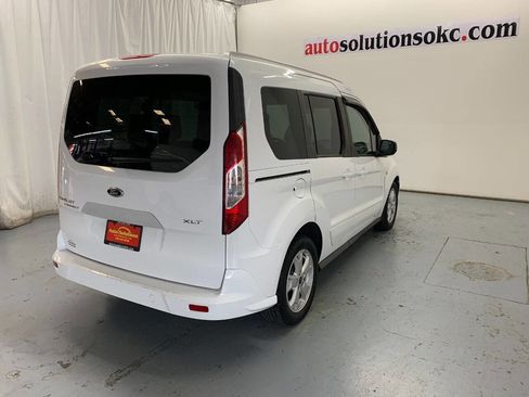 Used 2015 Ford Transit Connect XLT image 7
